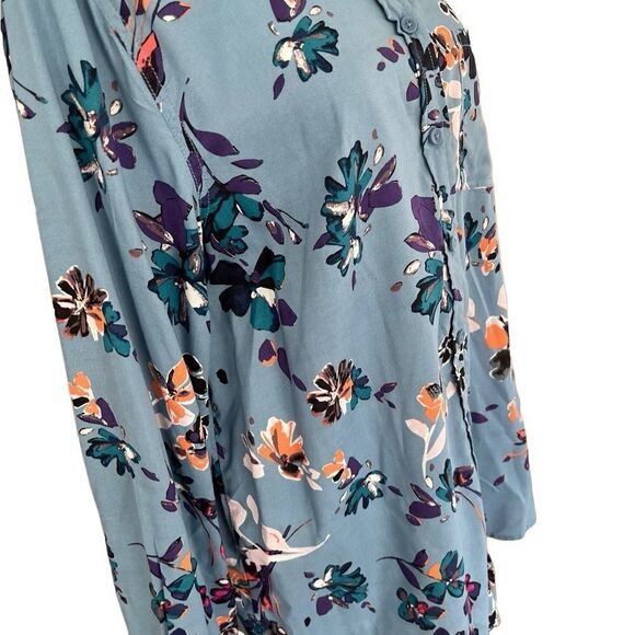 Beachlunchlounge blue floral button front shirt - Picture 6 of 7